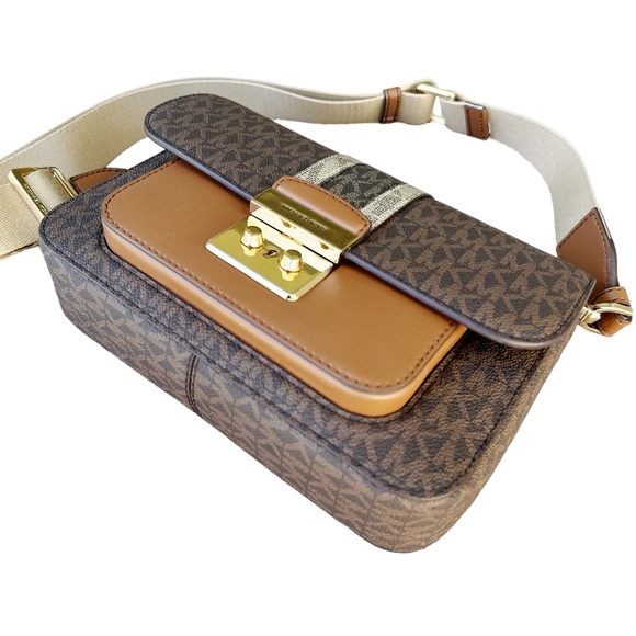 Michael Kors Flap Should Bag Brown MK Gold Stripe - Picture 4 of 6